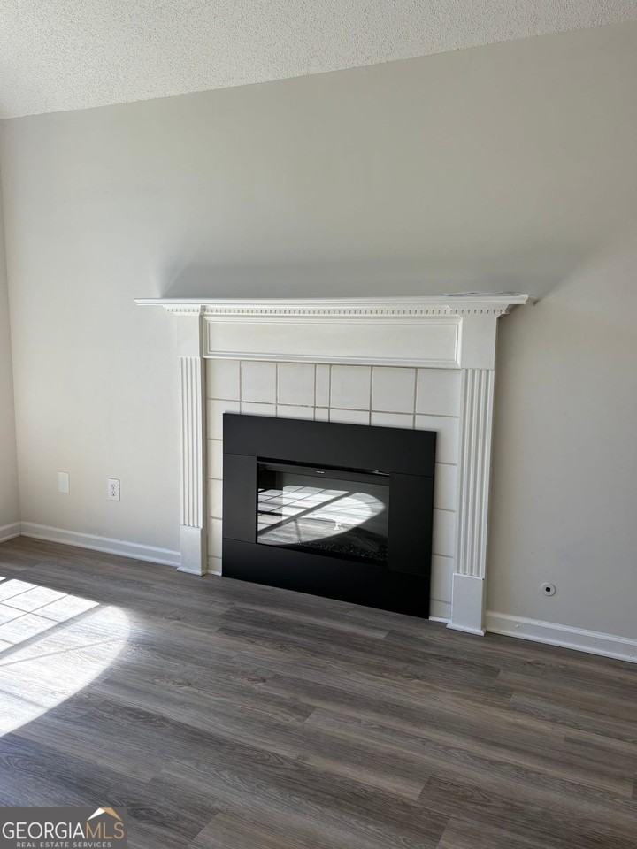95 Prestwick Ln - Photo 6 of 37
