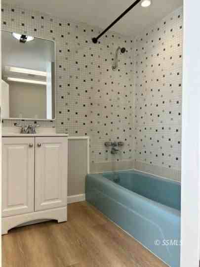 401 N Norma St - Photo 6 of 14