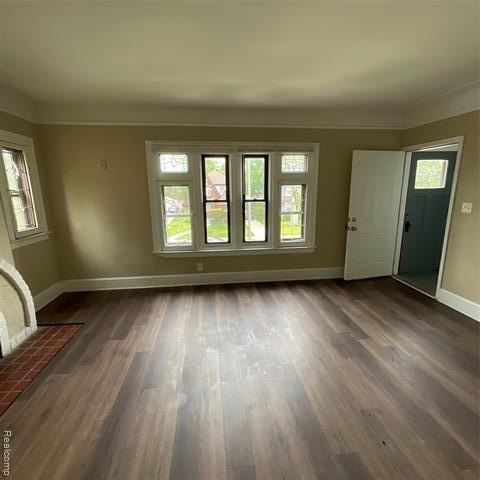 15464 Gilchrist St - Photo 3 of 19