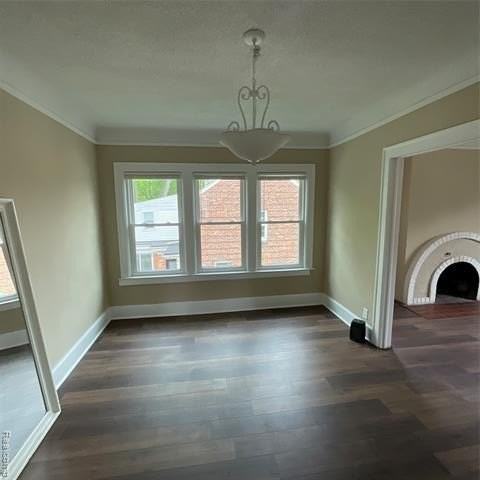 15464 Gilchrist St - Photo 4 of 19