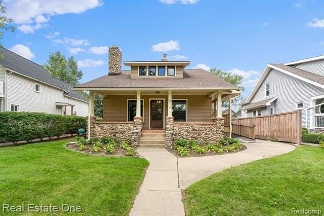817 N Main St - Photo 2 of 25