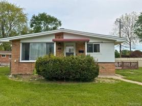 33240 Parkwood St - Photo 1 of 1