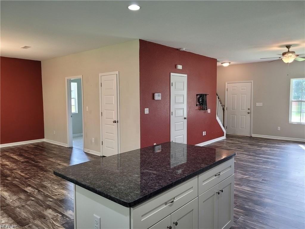 2030 Nansemond Pkwy - Photo 5 of 22