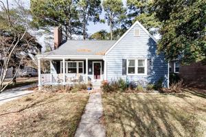 featured image of 1104 Lexan Ave