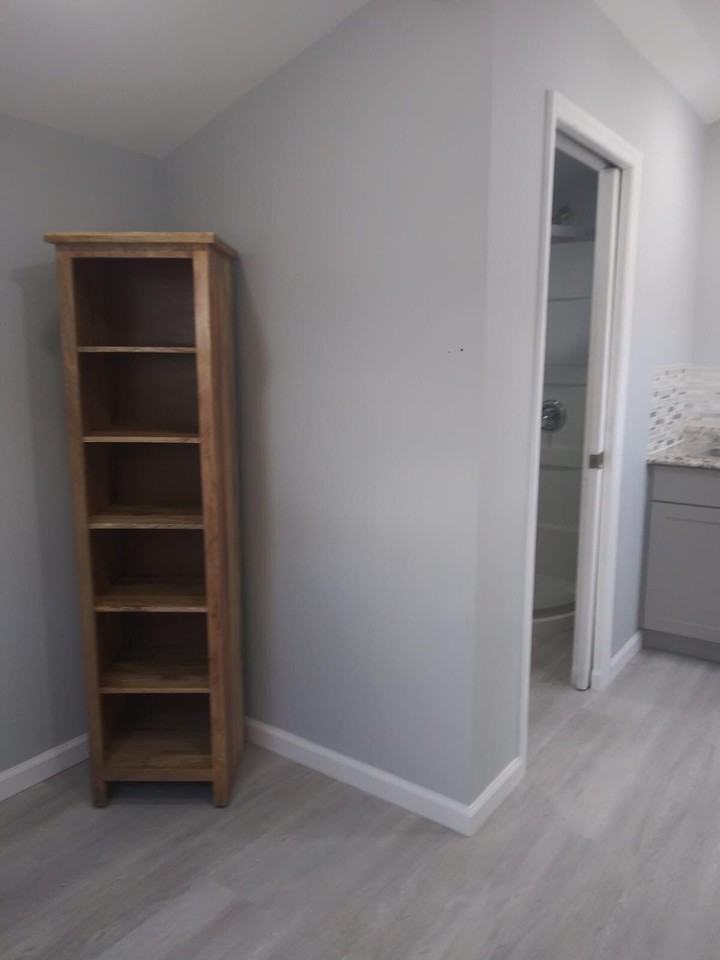 1133 Ne 15th Ave #17 - Photo 3 of 6