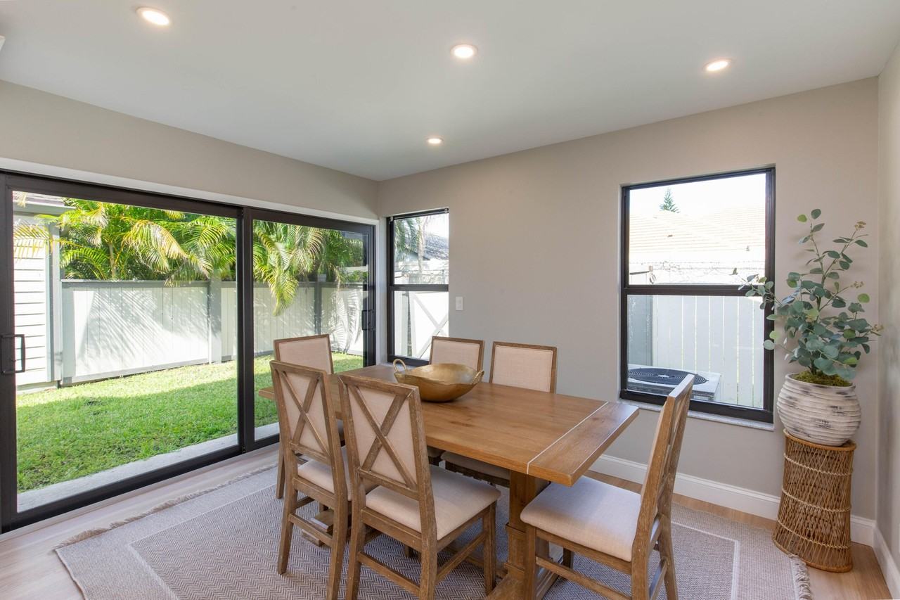 2478 Bedford Mews Dr - Photo 4 of 20