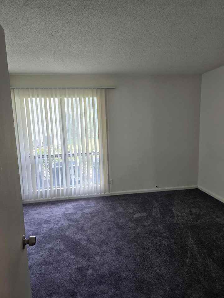 1500 N Congress Ave #A107 - Photo 3 of 8