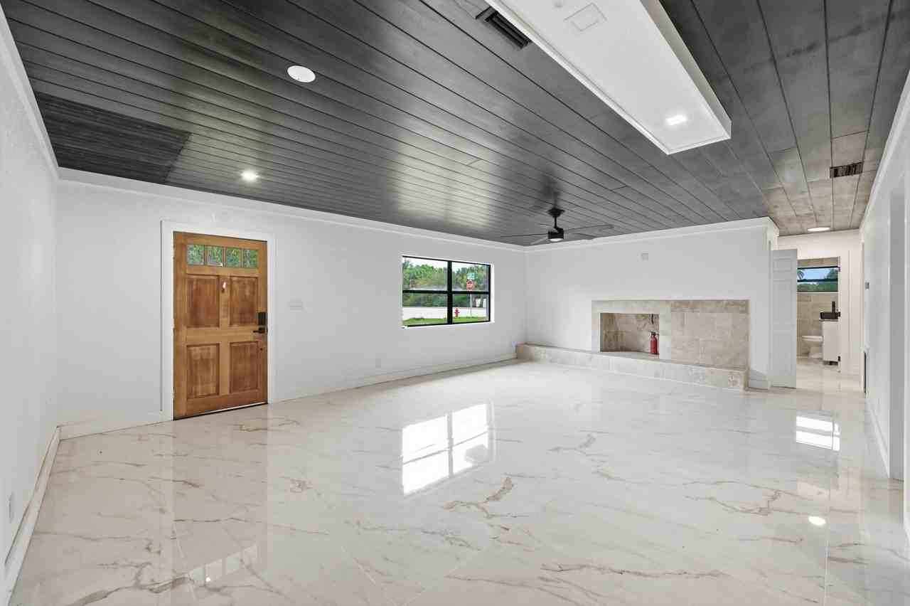 2529 Rainbow Dr - Photo 6 of 27