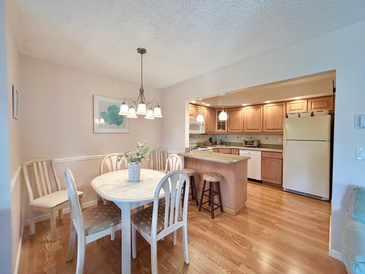 443 Pine Glen Ln #B2 - Photo 4 of 37