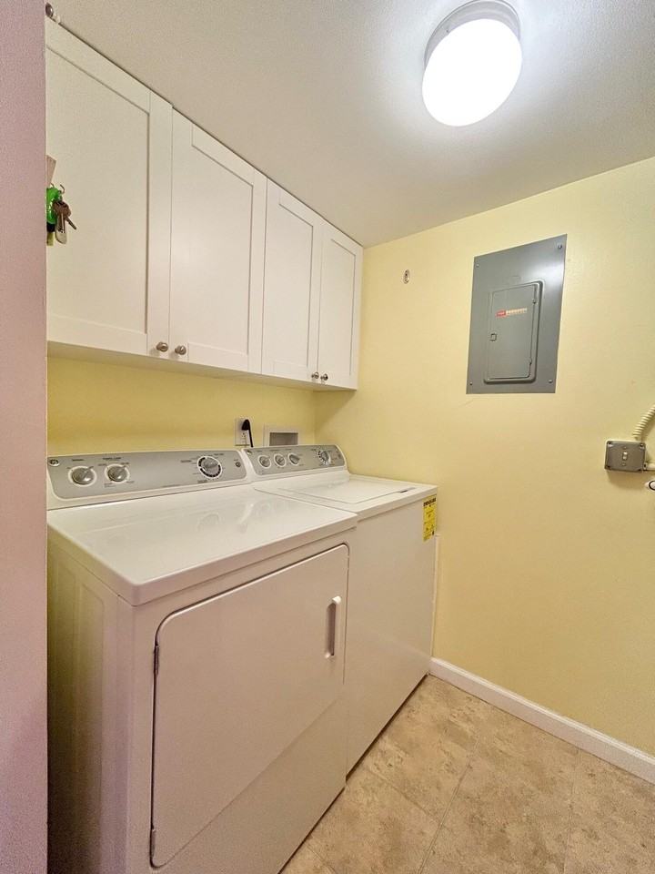 443 Pine Glen Ln #B2 - Photo 5 of 37