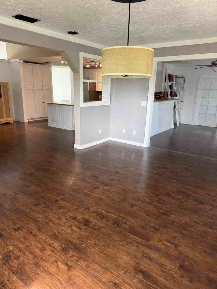 641 Nw Billiar Ave - Photo 5 of 14