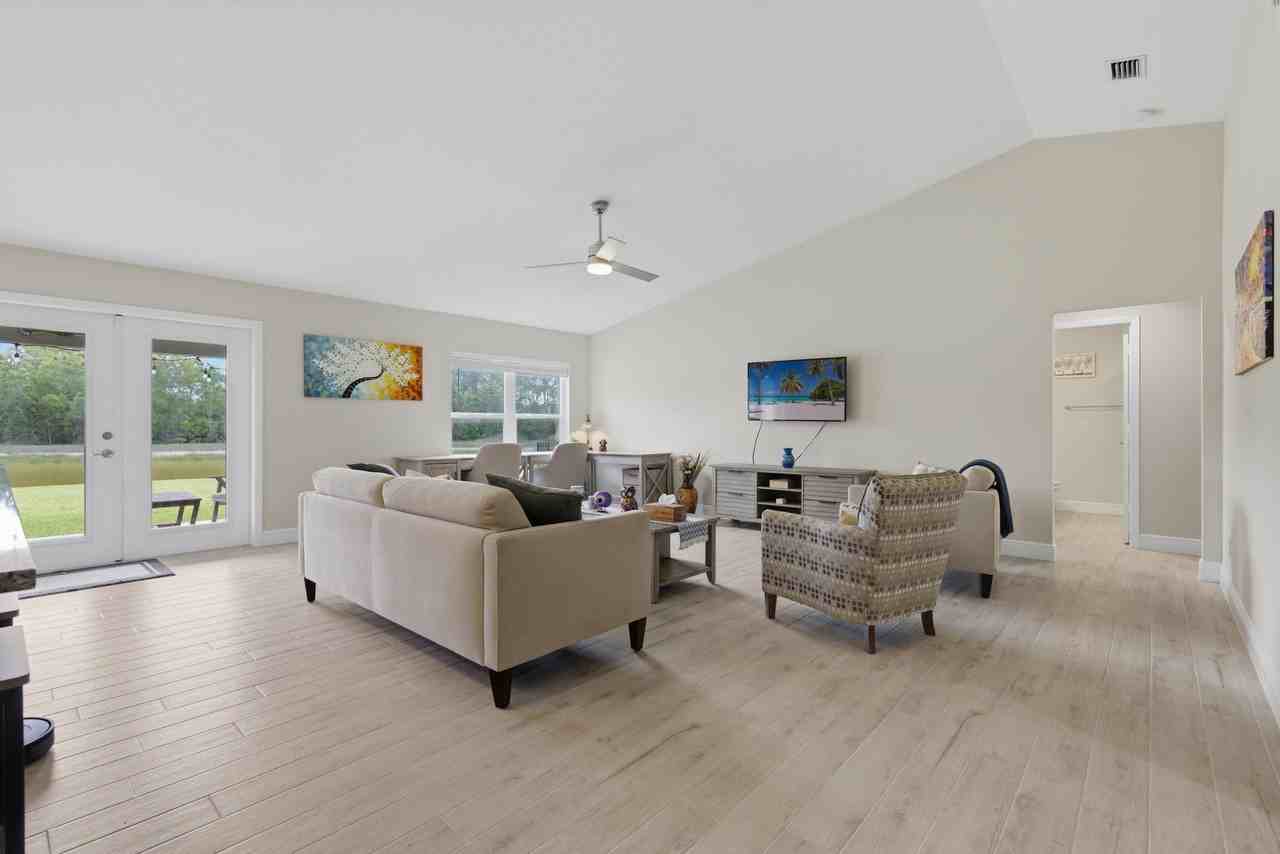 375 Sw Vista Lake Dr - Photo 7 of 33