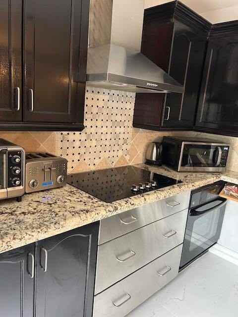 1007 10th Ct - Photo 3 of 26