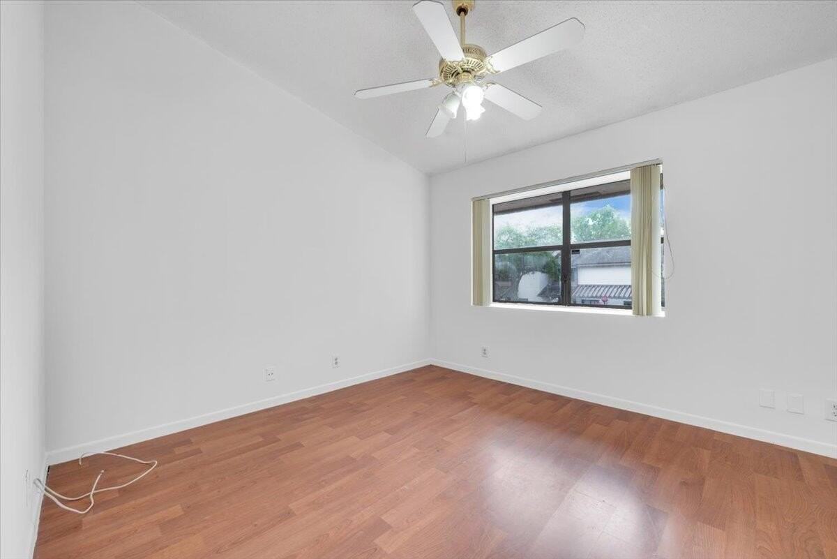 4718 Nw 82nd Ave #1706 - Photo 7 of 12