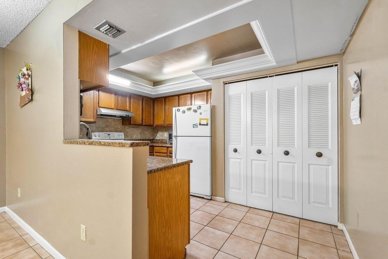 2780 Norfolk Pine Ct - Photo 7 of 28