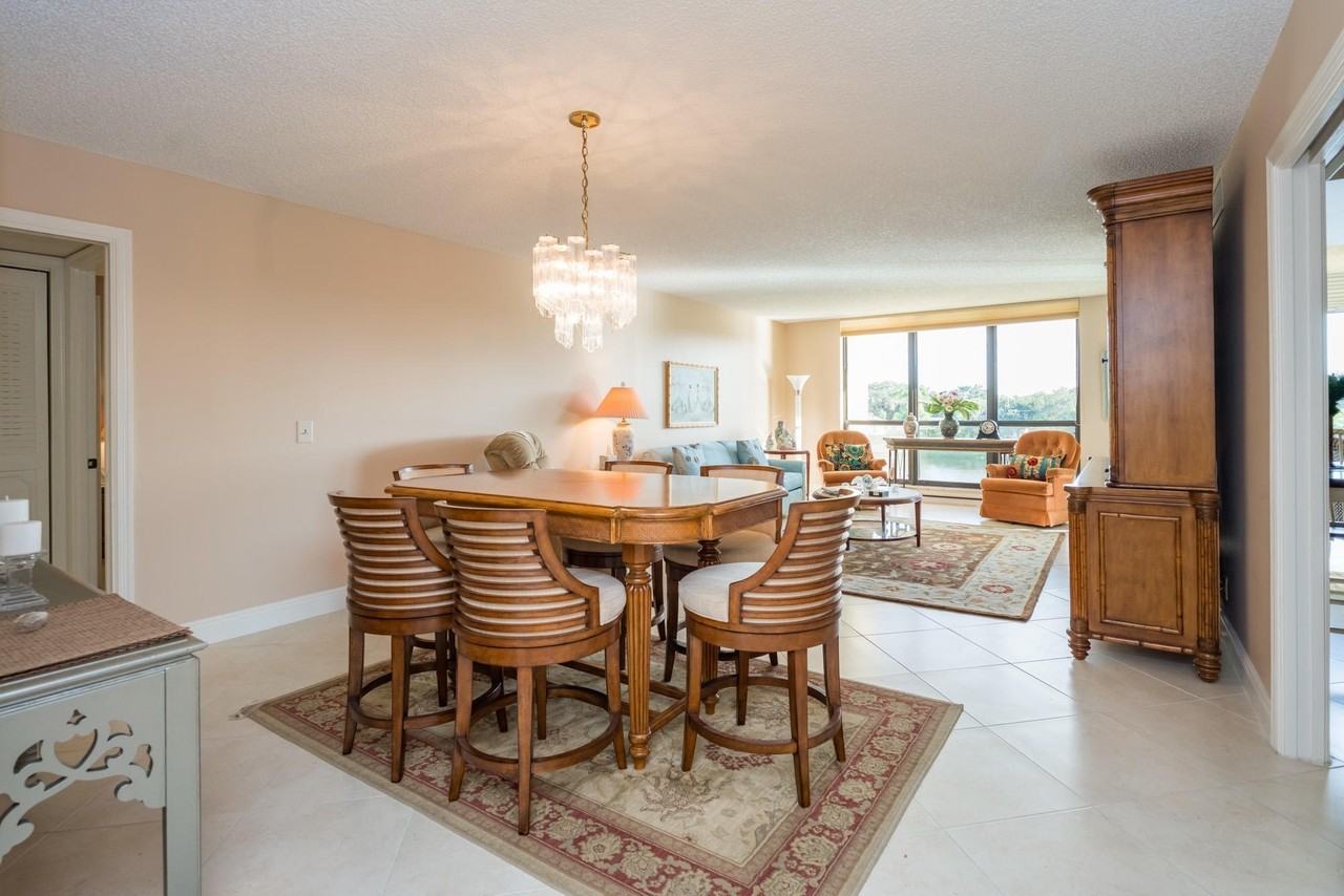 5188 Woodland Lakes Dr #335 - Photo 6 of 27