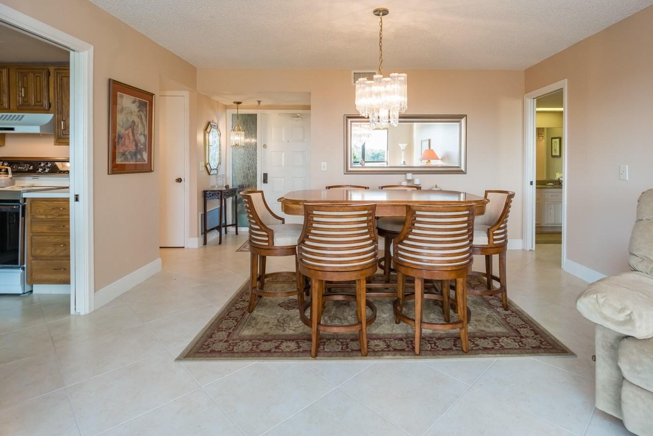 5188 Woodland Lakes Dr #335 - Photo 7 of 27