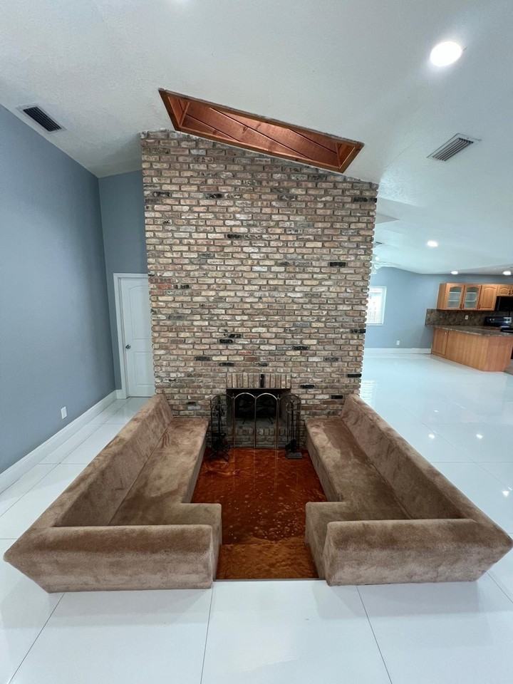 7099 Nw 48th Ct - Photo 5 of 26