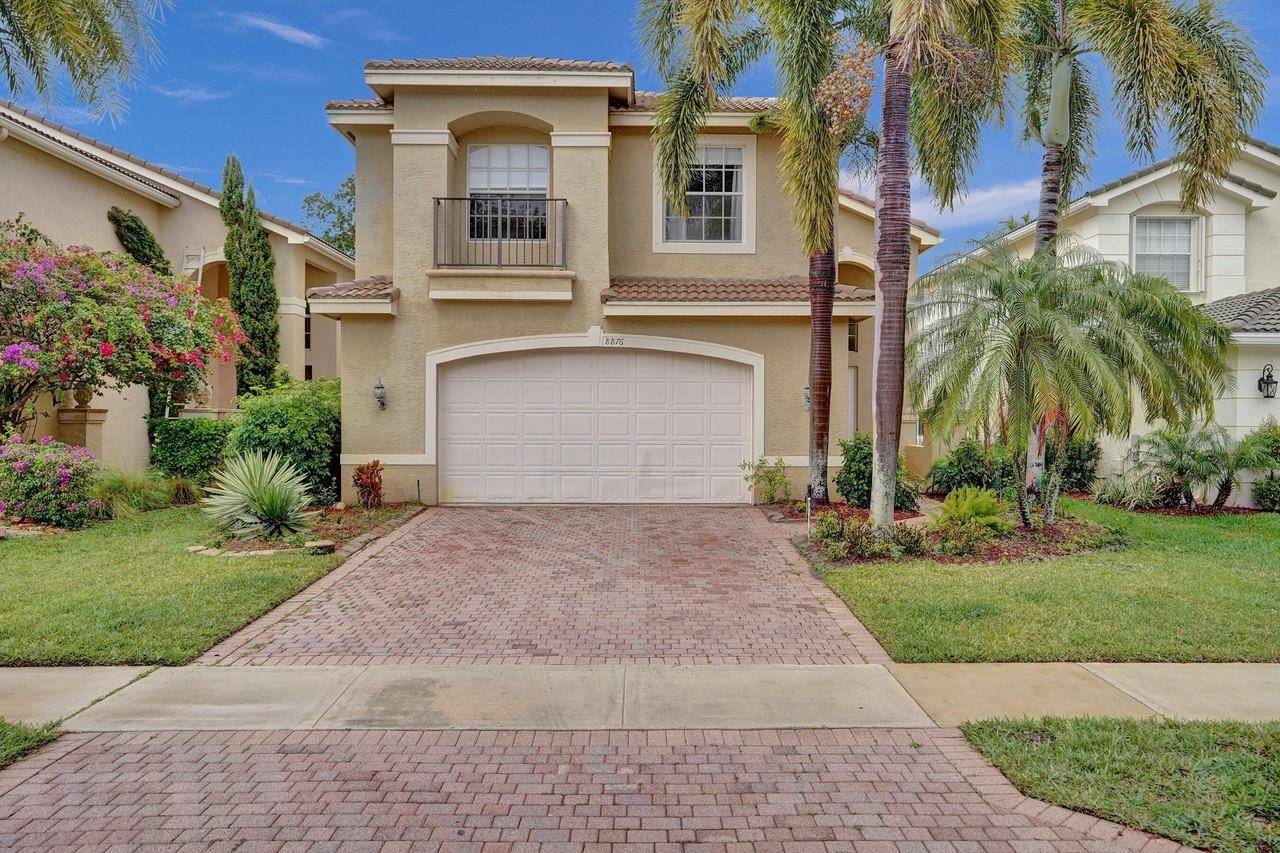 8876 Sandy Crest Ln - Photo 4 of 50