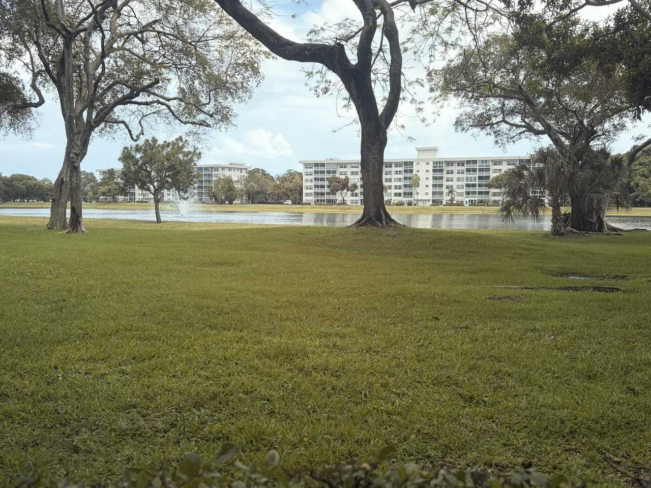2940 N Course Dr #104