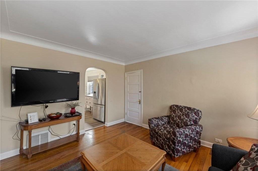 3547 Main St Ne - Photo 3 of 16