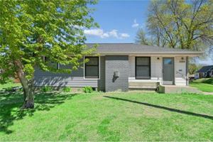 featured image of 3100 W 55th St