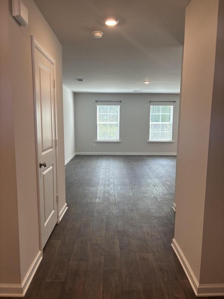 1848 Lacebark Dr - Photo 3 of 50