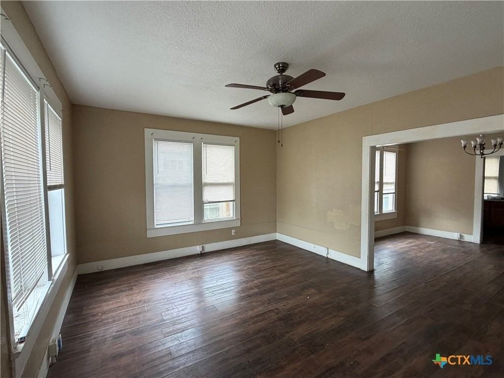 408 E North St #2 - Photo 4 of 7