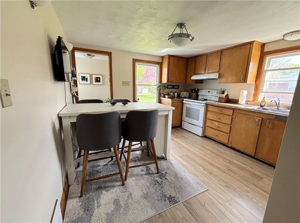20 Linda Ln - Photo 2 of 11