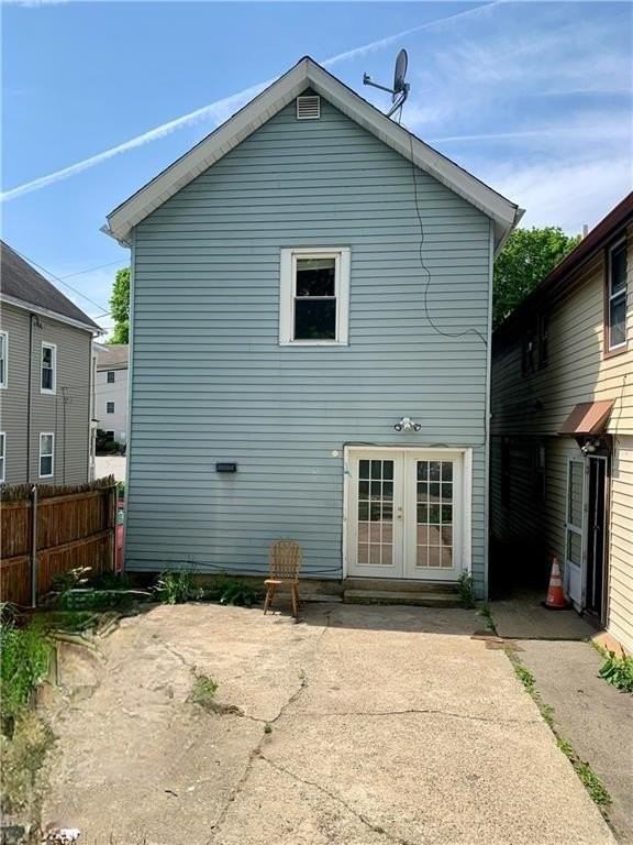 116 Summer St - Photo 2 of 25