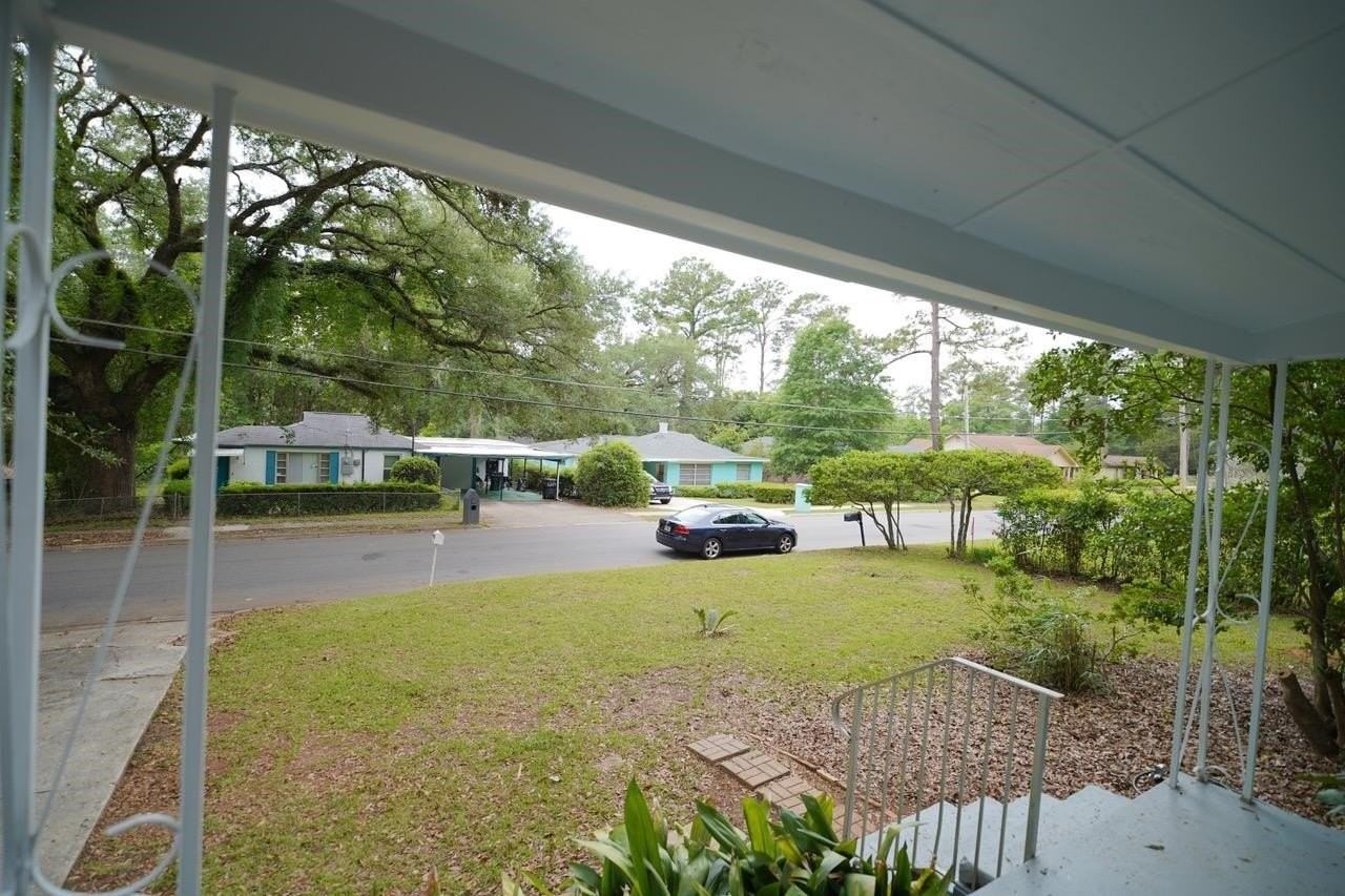 1308 Coleman St - Photo 3 of 22