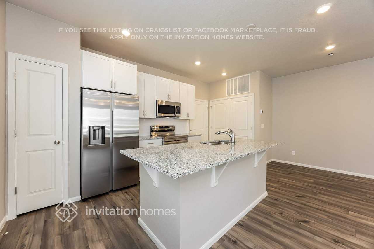 9291 Oro City Loop - Photo 6 of 18