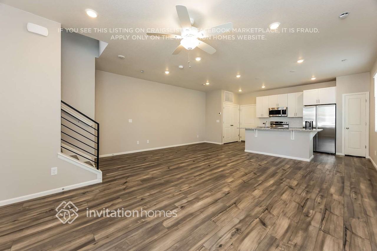 9287 Oro City Loop - Photo 4 of 18