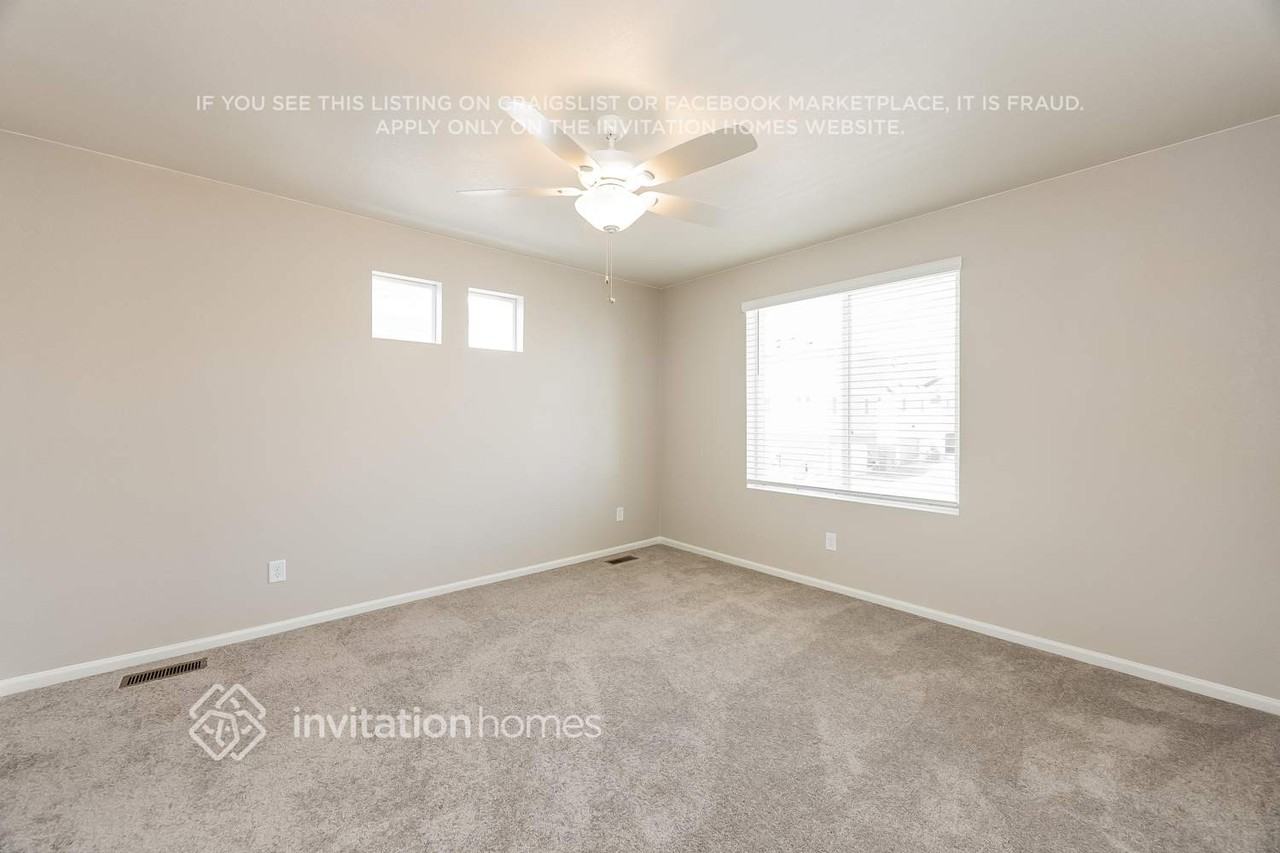 9287 Oro City Loop - Photo 7 of 18