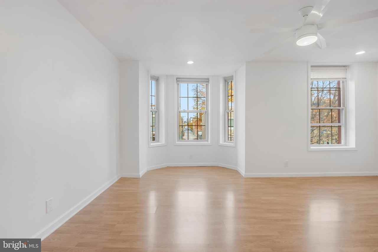 814 11th St Ne #A - Photo 5 of 22