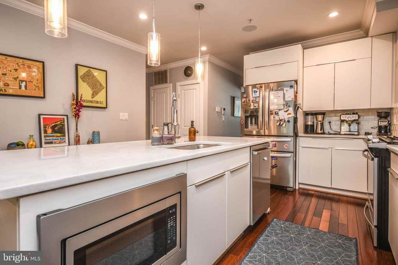 1221 Randolph St Nw #1 - Photo 7 of 50
