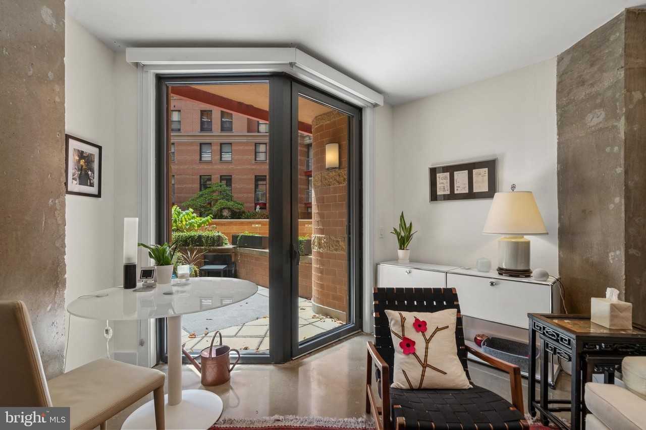 616 E St Nw #256 - Photo 5 of 50