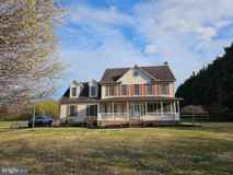 614 E Pebworth Rd - Photo 1 of 1