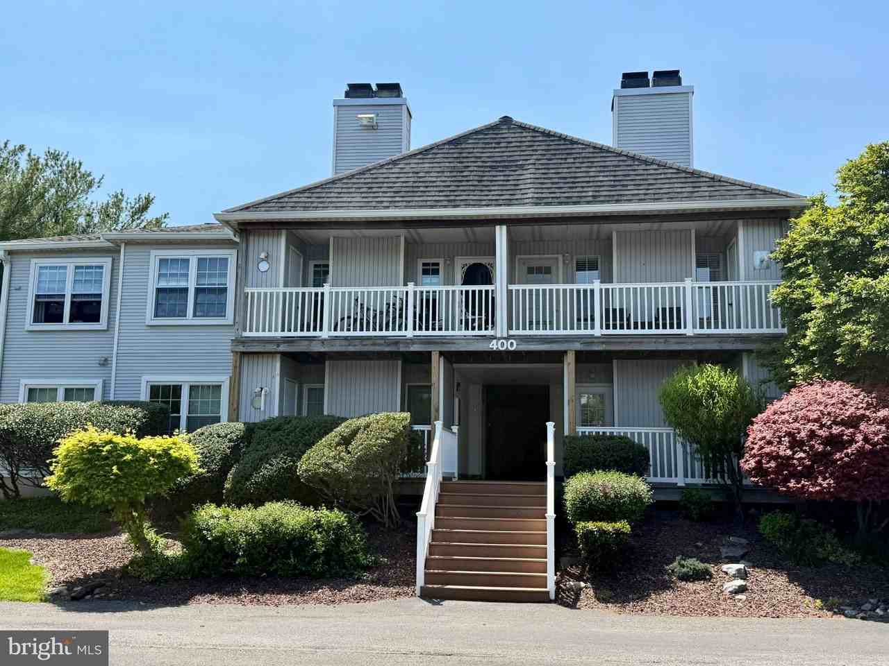 401 Waters Edge Dr