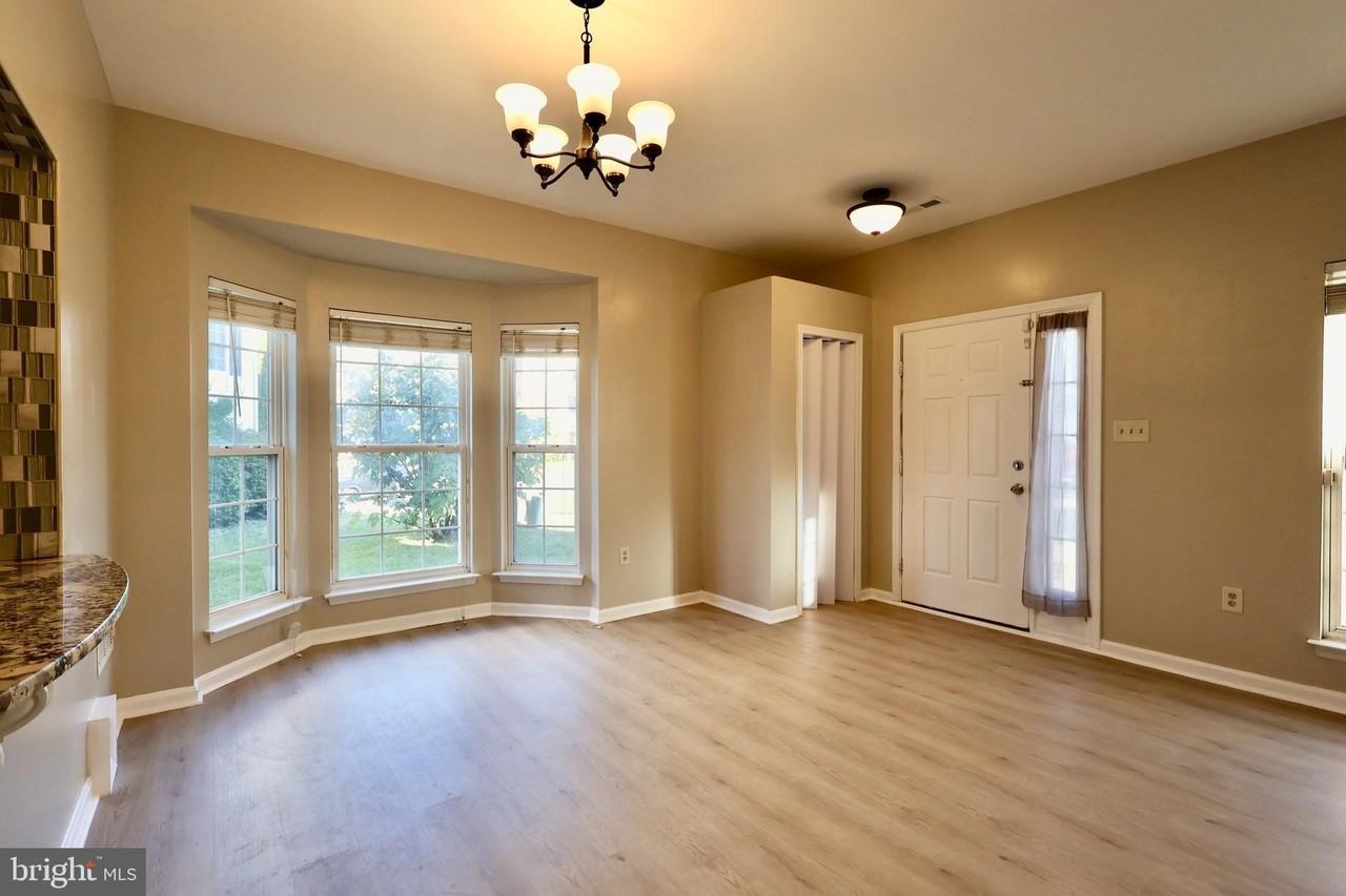 308 Assembly Point Ct - Photo 6 of 29