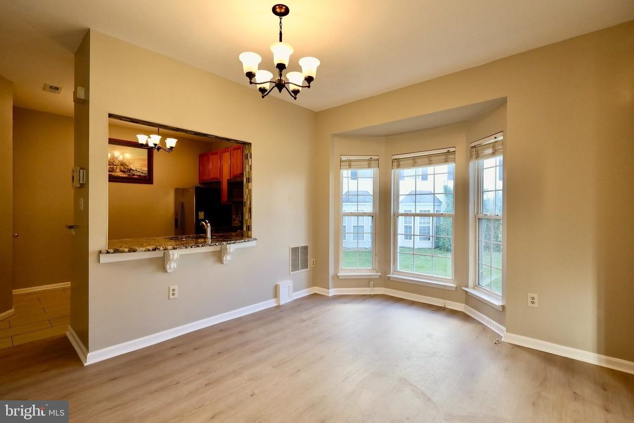308 Assembly Point Ct - Photo 7 of 29