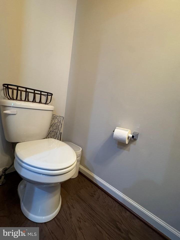 310 White Oak Way - Photo 7 of 13
