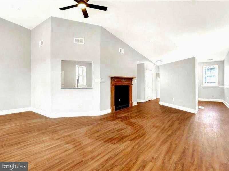 1614 Shakespeare St - Photo 7 of 28
