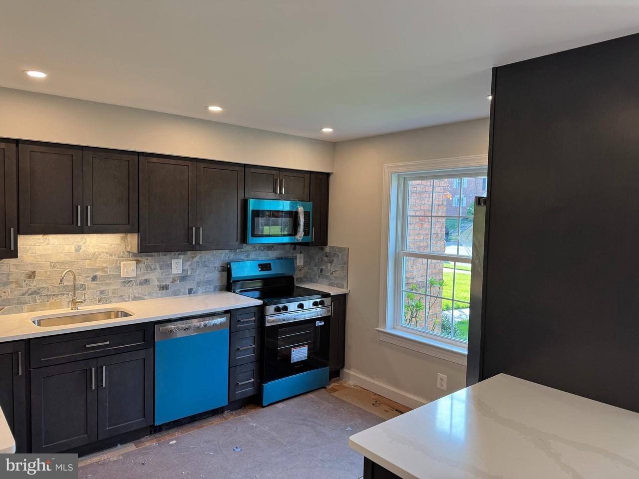 15 Ballyhaunis Ct - Photo 3 of 7