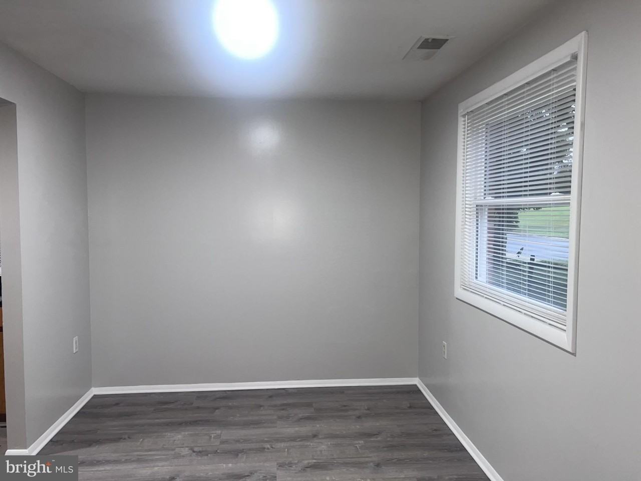 217 Haverhill Rd - Photo 3 of 22