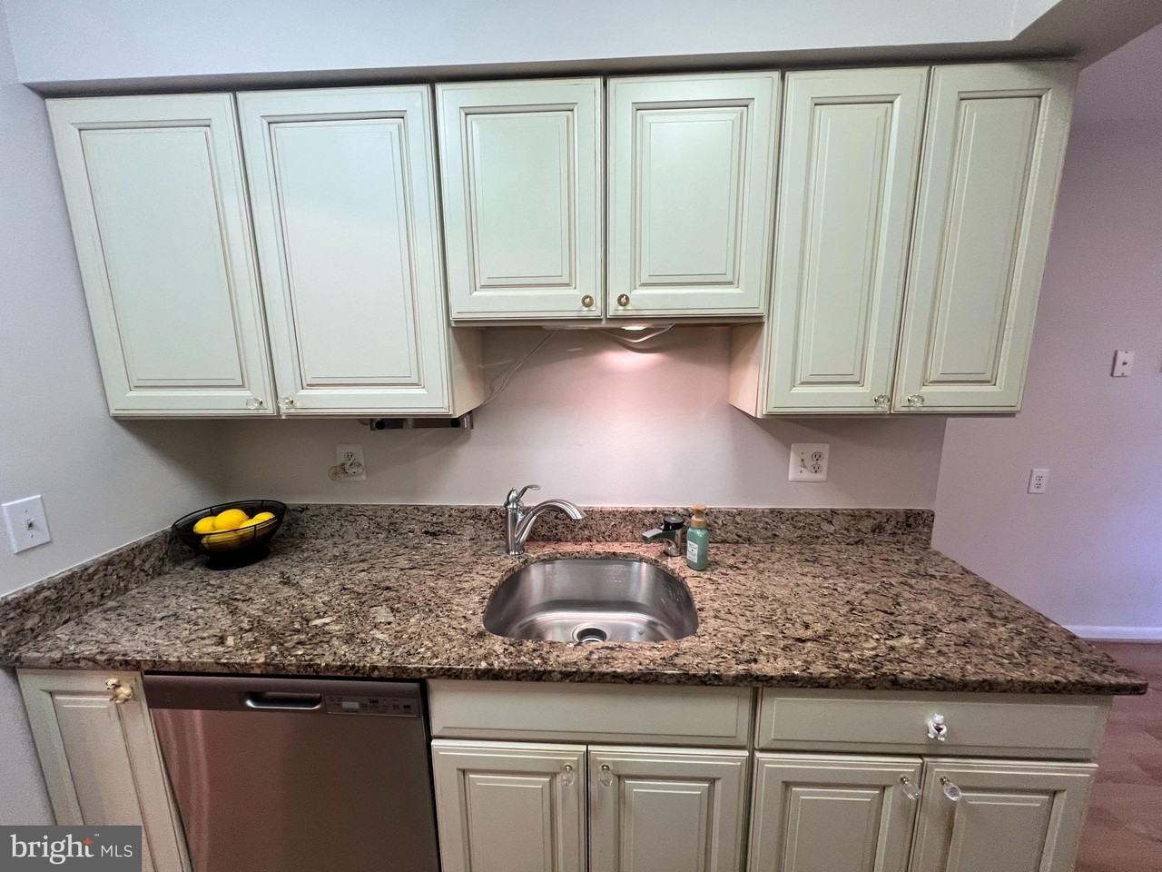 15300 Pine Orchard Dr #85-3K - Photo 5 of 21