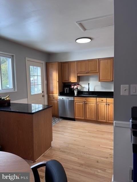 12122 Otis Dr - Photo 4 of 13
