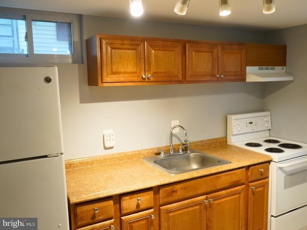 4310 Joplin Dr - Photo 6 of 19