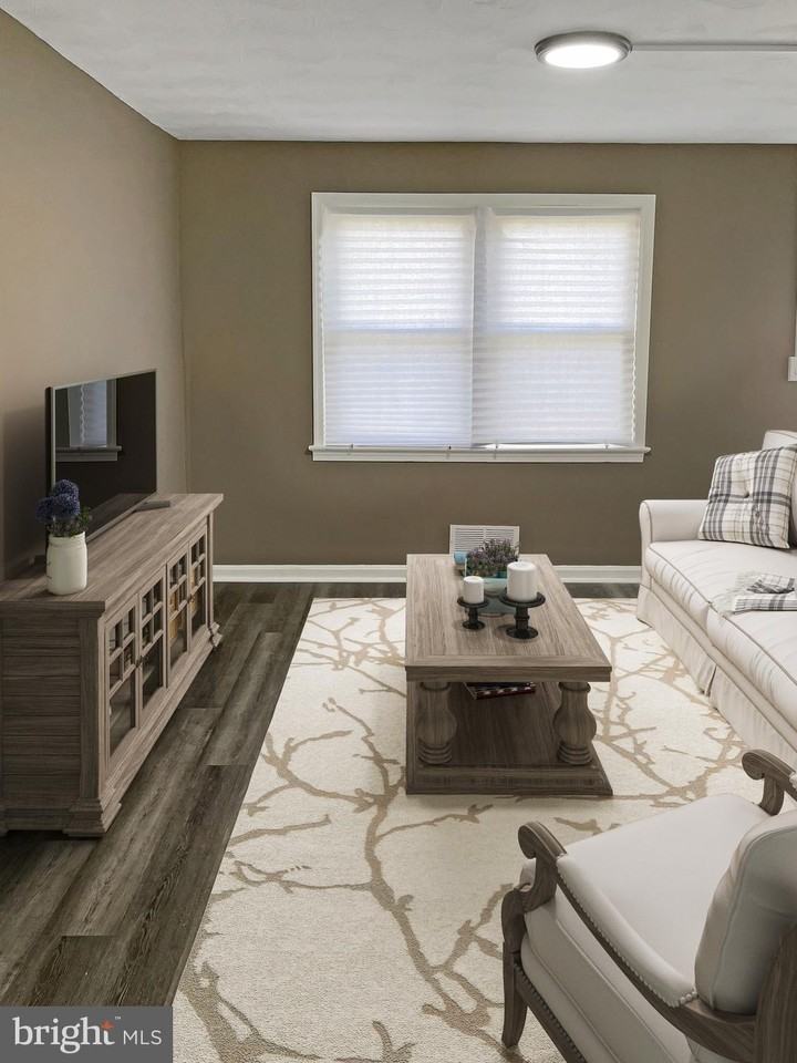 2607 Colebrooke Dr #21 - Photo 2 of 9