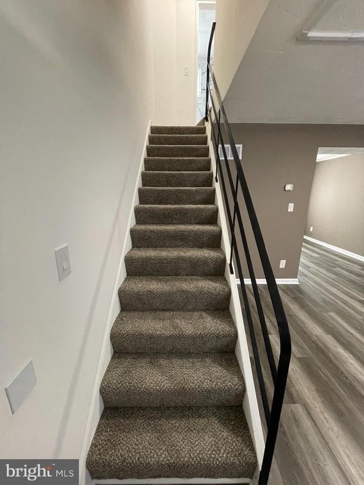 2607 Colebrooke Dr #21 - Photo 6 of 9